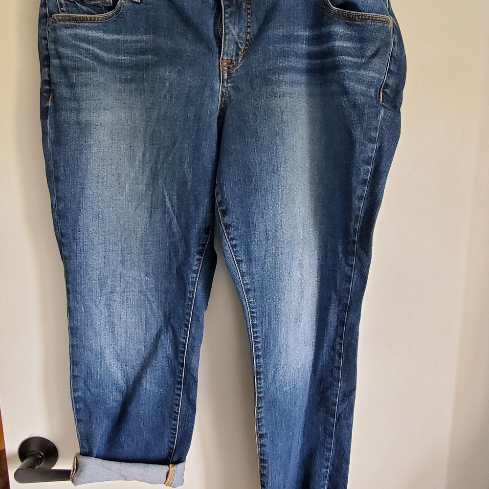 Torrid boyfriend Jean with fringed gem, size 16boyfriend jean